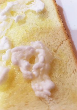 カリカリっ！食パンon綿あめ-レシピのメイン写真
