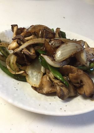 5分でできる☆舞茸と野菜のピリ辛中華炒め-レシピのメイン写真
