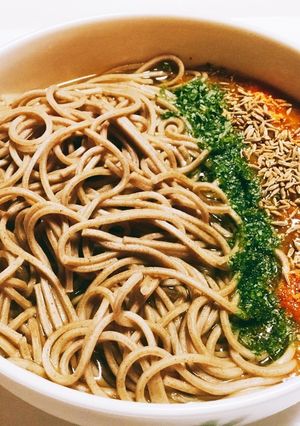3分完成！冬の汁無しパクチークミン蕎麦-レシピのメイン写真