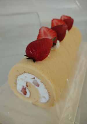 いちごロールケーキ🍓-レシピのメイン写真