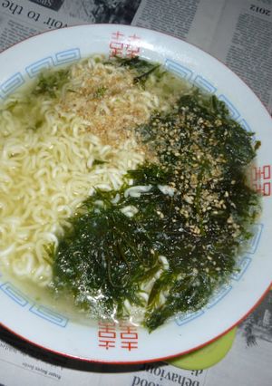 あかもく入りサッポロ一番の塩ラーメン-レシピのメイン写真