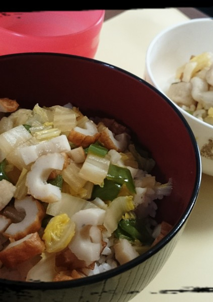 お昼ご飯に☆ちくわと白菜の煮込み丼-レシピのメイン写真