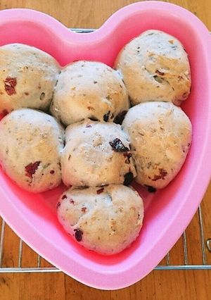 ハートの型で！プレゼントちぎりパン♪-レシピのメイン写真
