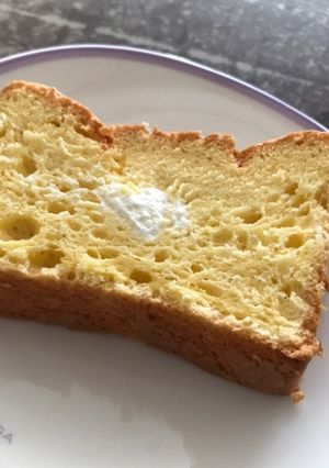生クリーム入りシフォン-レシピのメイン写真