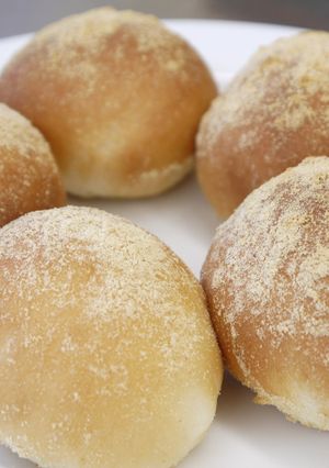 あけぼの大豆きな粉★あんぱん-レシピのメイン写真