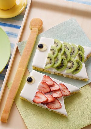 ホイップマリームで鯉のぼりフルーツケーキ-レシピのメイン写真