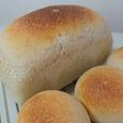 HBで捏ねて簡単。自家製天然酵母パン