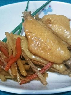 手羽中とキンピラMIXのさっぱり煮-レシピのメイン写真