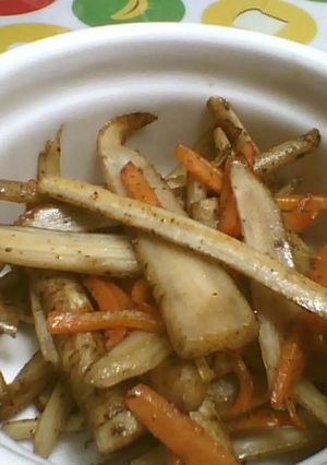 ニンジンとごぼうのスパイシー炒め-レシピのメイン写真