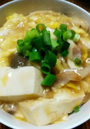豆腐 エノキ しめじ 卵のあんかけ丼♡-レシピのメイン写真