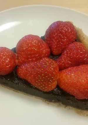約１時間で完成！いちごの濃厚チョコタルト-レシピのメイン写真