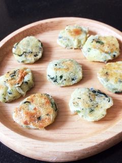 離乳食☆しらすとほうれん草のじゃがおやき-レシピのメイン写真