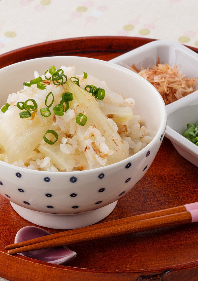 丸ごと新たまねぎ☆和風炊きこみごはん-レシピのメイン写真