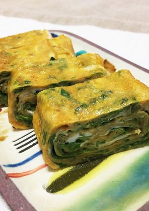 セロリの葉で厚焼き玉子-レシピのメイン写真