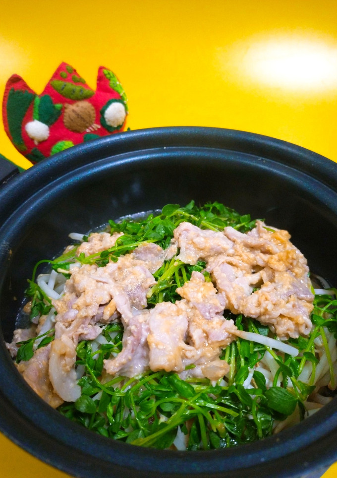 もやしと豚肉の味噌土鍋蒸し-レシピのメイン写真