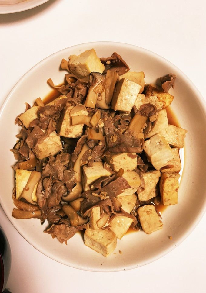 【簡単】きのこ、豚肉と豆腐の麺つゆ炒め-レシピのメイン写真