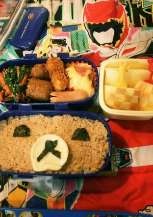 2017 小学生そぼろ弁当 スケート教室-レシピのメイン写真