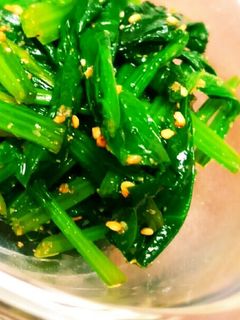 苦味が少ない!?ほうれん草の胡麻和え-レシピのメイン写真