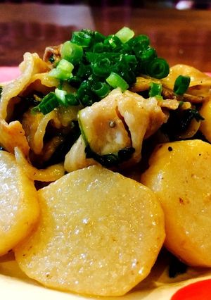 豚こまと山芋・豆苗の麺つゆマヨ炒め-レシピのメイン写真