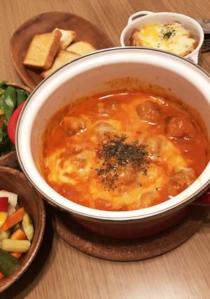 豚コマボールのトマトチーズ煮込み-レシピのメイン写真