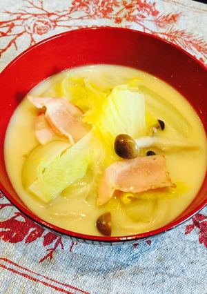 温まる♬みそ風味の白菜と豆乳のスープ-レシピのメイン写真