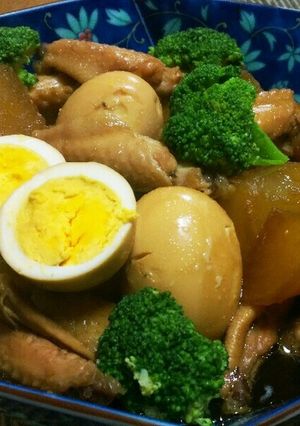 簡単♪鶏手羽中と大根の煮物-レシピのメイン写真