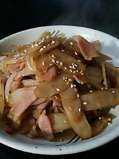 ごぼうとベーコンのポン酢炒め-レシピのメイン写真