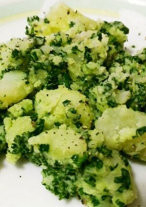 パセリの大量消費ポテトサラダ-レシピのメイン写真