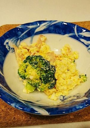 ブロッコリーと卵のサラダ-レシピのメイン写真