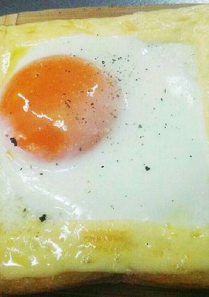 マヨたまトースト-レシピのメイン写真