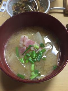 聖護院大根とベーコンのお味噌汁⭐︎-レシピのメイン写真