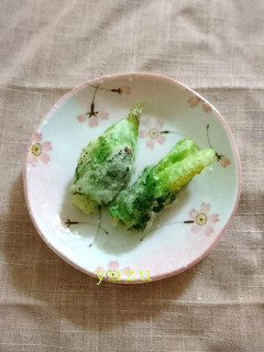 わ~。おいしい!大葉巻き蕾菜のてんぷら!-レシピのメイン写真