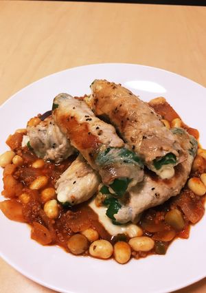 ピーマンのチーズ肉巻き トマトソース-レシピのメイン写真