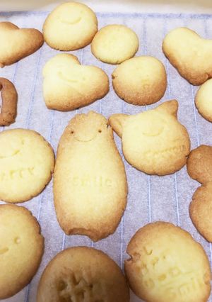 手でこねる(*´꒳`*)バタークッキー-レシピのメイン写真