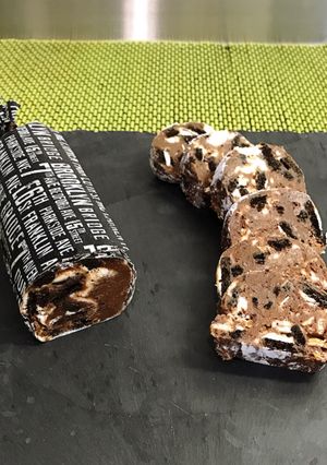 混ぜるだけ♫オレオで濃厚簡単チョコサラミ-レシピのメイン写真