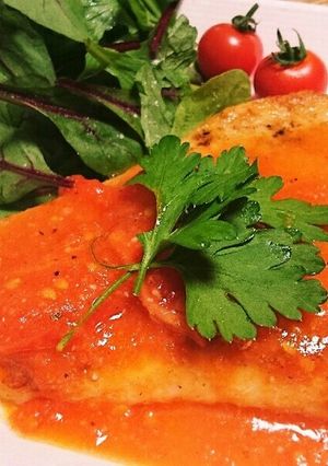 鶏胸肉のスカロッピーネ トマトのソース-レシピのメイン写真