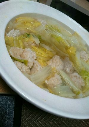 鶏団子と白菜の鍋-レシピのメイン写真