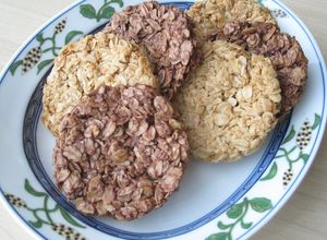 簡単粉おからオートミールクッキーココア味-レシピのメイン写真
