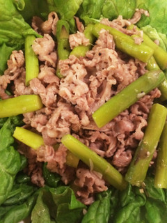 牛肉とアスパラガスの粗挽き胡椒炒め-レシピのメイン写真