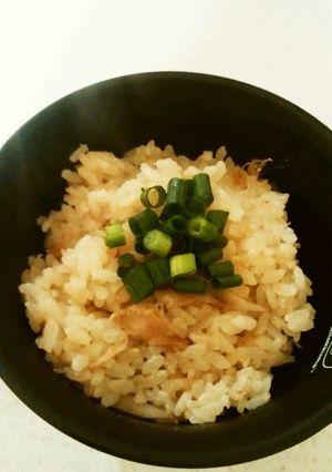 万能！ツナ缶とごぼうの炊き込みご飯♡-レシピのメイン写真