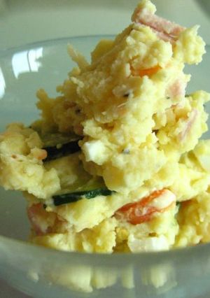 絶品！お惣菜屋さんのようなポテトサラダ-レシピのメイン写真