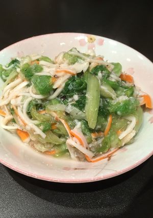 レタスとカニカマのトロトロ炒め煮-レシピのメイン写真