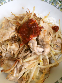 簡単 韓国辛みそ豚丼-レシピのメイン写真