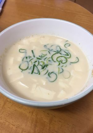 超簡単！超美味！豆乳豆腐のお味噌汁♡-レシピのメイン写真