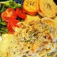 ロティサリーチキンのチーズソースパスタ
