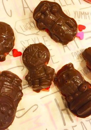 簡単かわいい❤︎アンパンマンの苺チョコ-レシピのメイン写真
