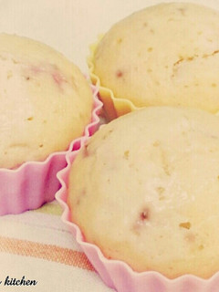 子供のおやつ♡いちご蒸しパン-レシピのメイン写真