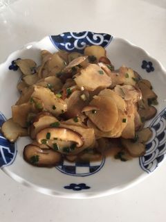 ヤーコンと椎茸のポン酢炒め-レシピのメイン写真