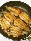 魚・イワシのバター醤油焼き♪簡単にんにく