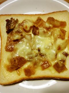 あまった大根の煮物de和トースト-レシピのメイン写真
